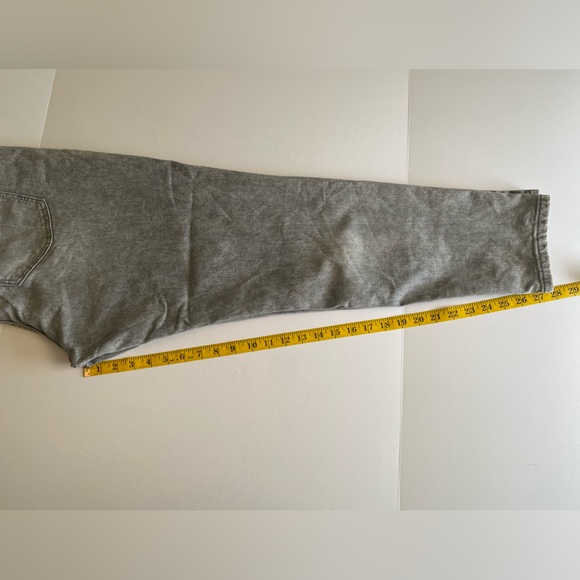 Banana Republic Grey Wash Skinny Jeans - Picture 11 of 11